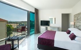 Freij Resort 4